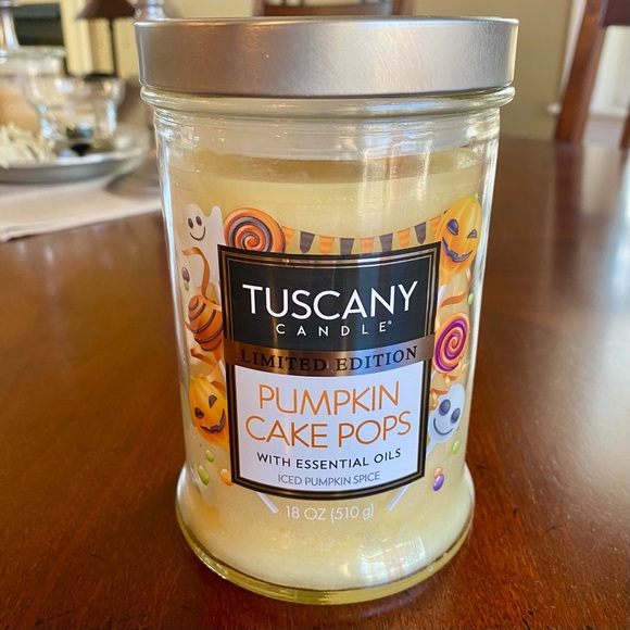 TUSCANY CANDLE pumpkin cake pops jar candle - Picture 2 of 6